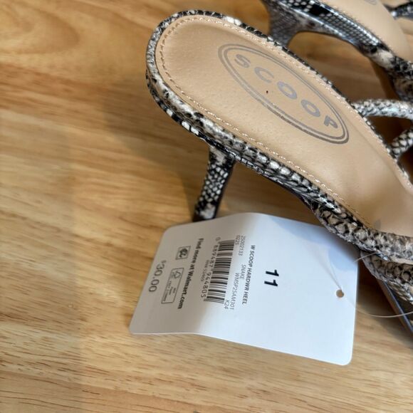 Scoop Snakeskin Print Heels Size 11 - Picture 4 of 6